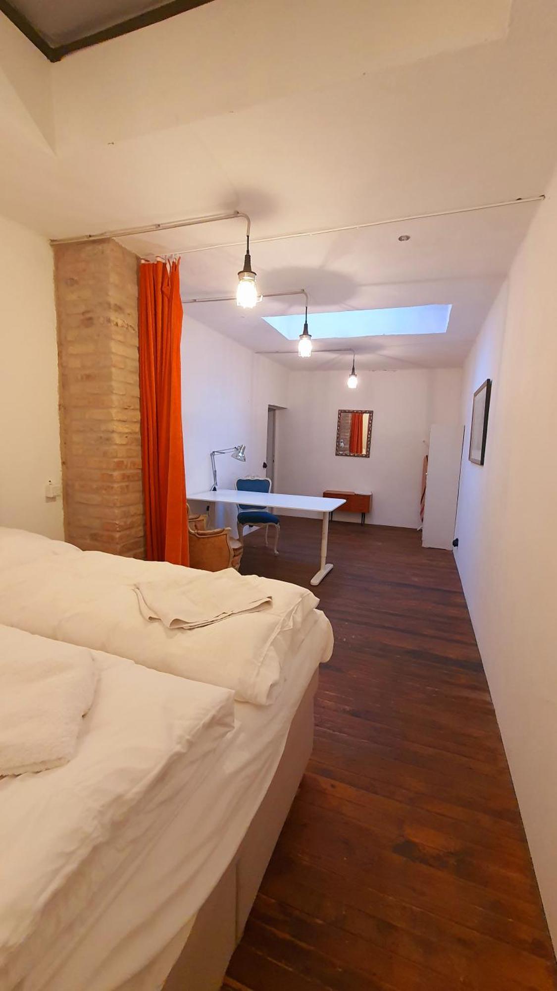 Helles Zimmer Im Loft MHG Esterno foto
